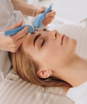 Facial Courses London | VTCT Level 3 Award in Facial Electrotherapy